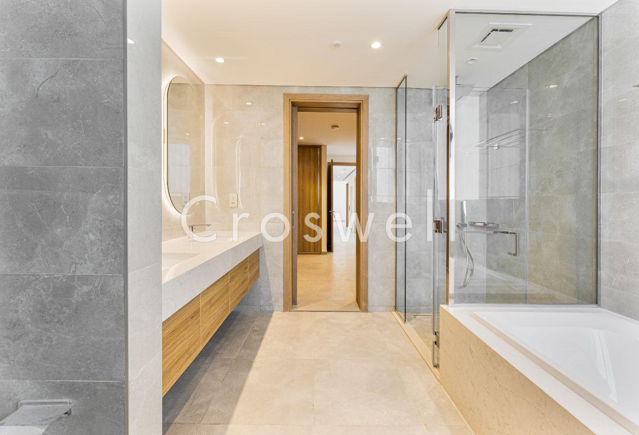4BR Type H1 Villa | Private Pool | Vacant photo 15