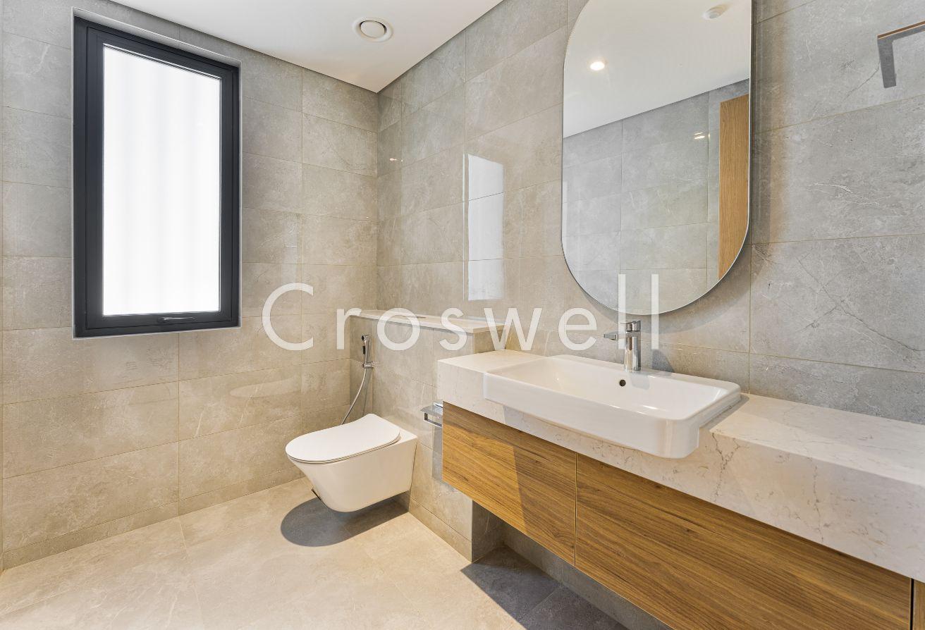 4BR Type H1 Villa | Private Pool | Vacant photo 16