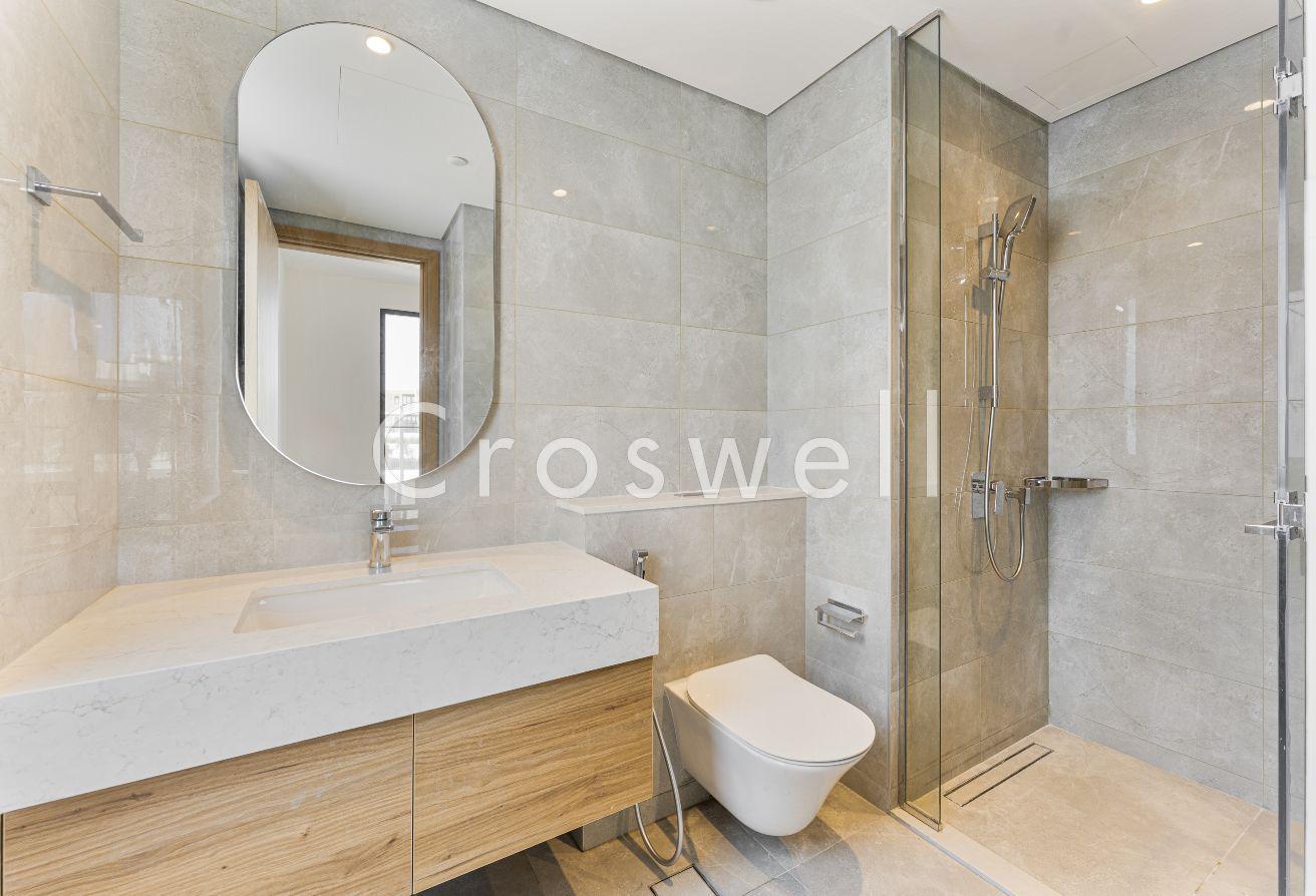 4BR Type H1 Villa | Private Pool | Vacant photo 18