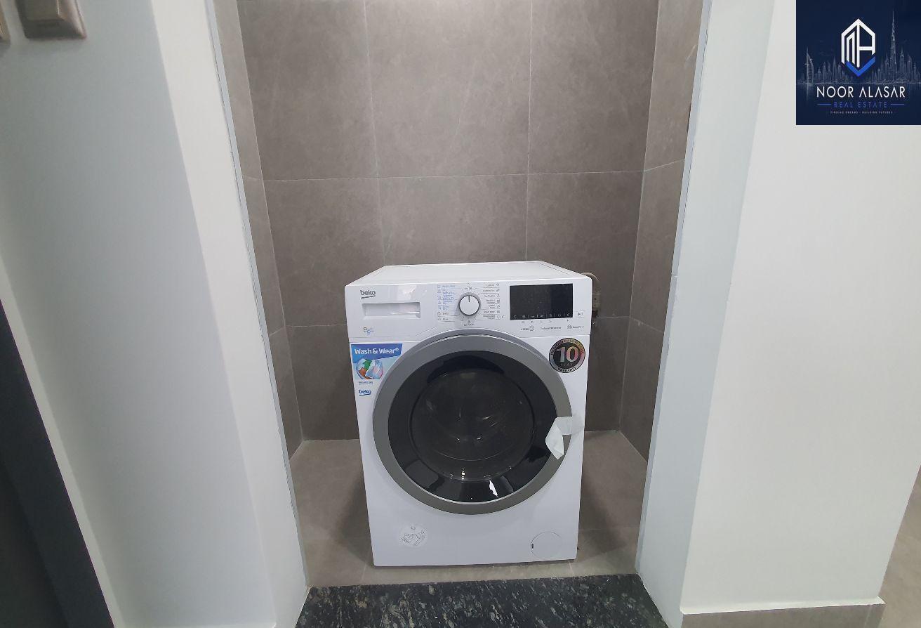 2 BR Apartment in Al Satwa with Landmark View photo 8