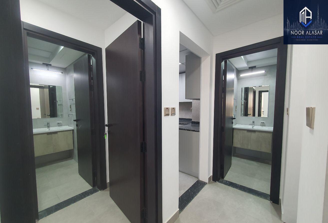 2 BR Apartment in Al Satwa with Landmark View photo 7
