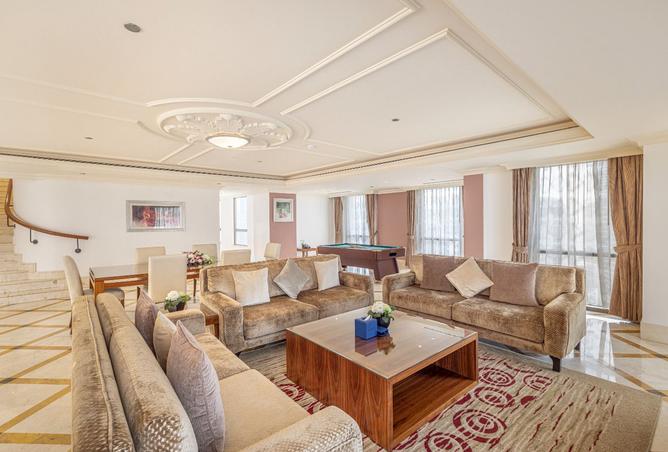 130676987 - Property Image 3