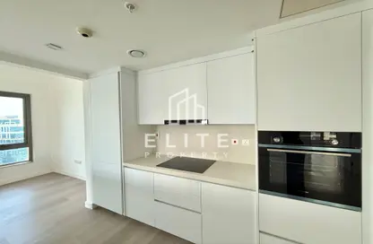 Apartment - 1 Bedroom - 1 Bathroom for sale in South Ridge 4 - South Ridge - Downtown Dubai - Dubai