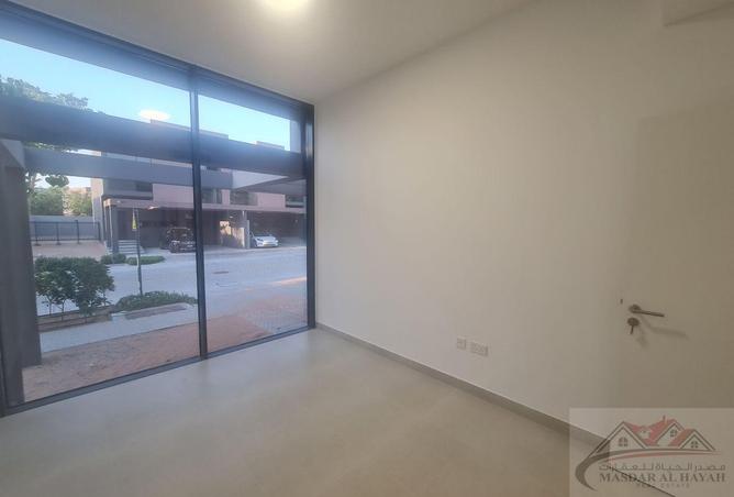 67442079 - Property Image 3