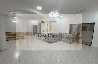 Villa - 4 - 6 for rent in Al Raqaib 1 - Al Raqaib - Ajman