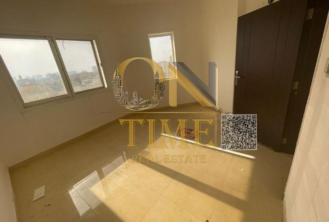 79832013 - Property Image 3