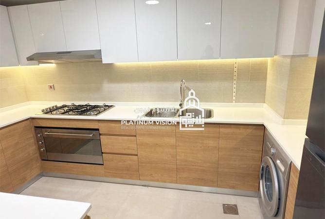 57770214 - Property Image 3