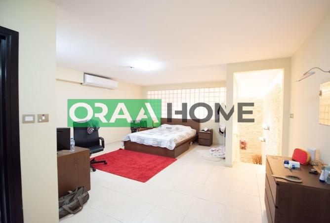 128842806 - Property Image 3