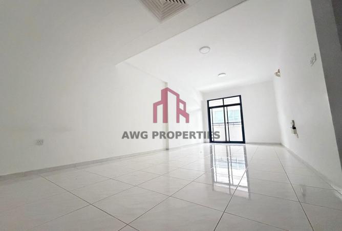 105132445 - Property Image 3