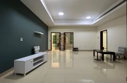 فيلا - 3 غرف نوم - 4 حمامات للايجار في مدينة محمد بن زايد - أبوظبي فيلا - 3 غرف نوم - 4 حمامات للايجار في مدينة محمد بن زايد - أبوظبي