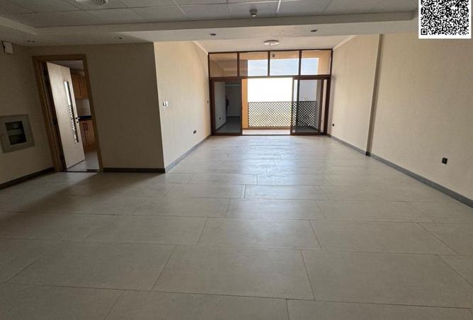 75785862 - Property Image 3