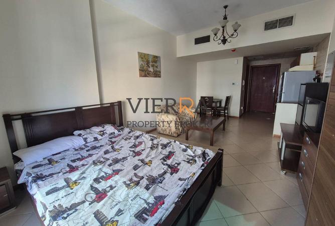 60518396 - Property Image 2