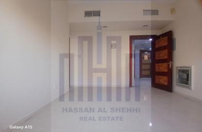 Apartment - 1 Bedroom - 1 Bathroom for rent in Muwailih Building - Muwaileh - Sharjah