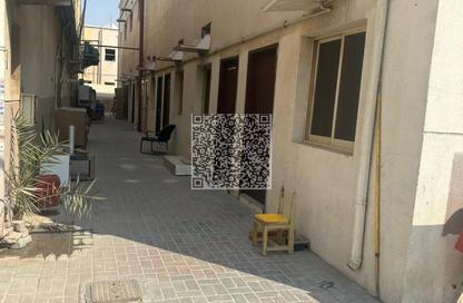مستودع - استوديو - 8 حمامات للبيع في المنطقة الصناعية - عجمان