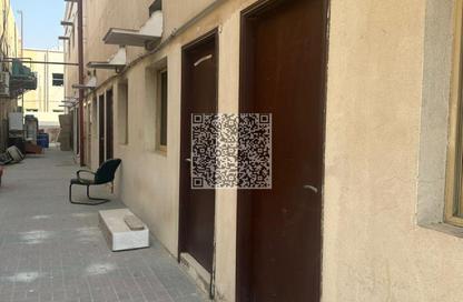 مستودع - استوديو - 8 حمامات للبيع في المنطقة الصناعية - عجمان