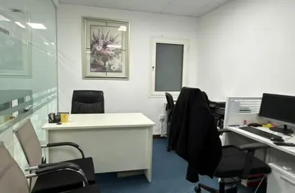 مكتب - 4 حمامات للايجار في أسبن - شارع الشيخ زايد - دبي