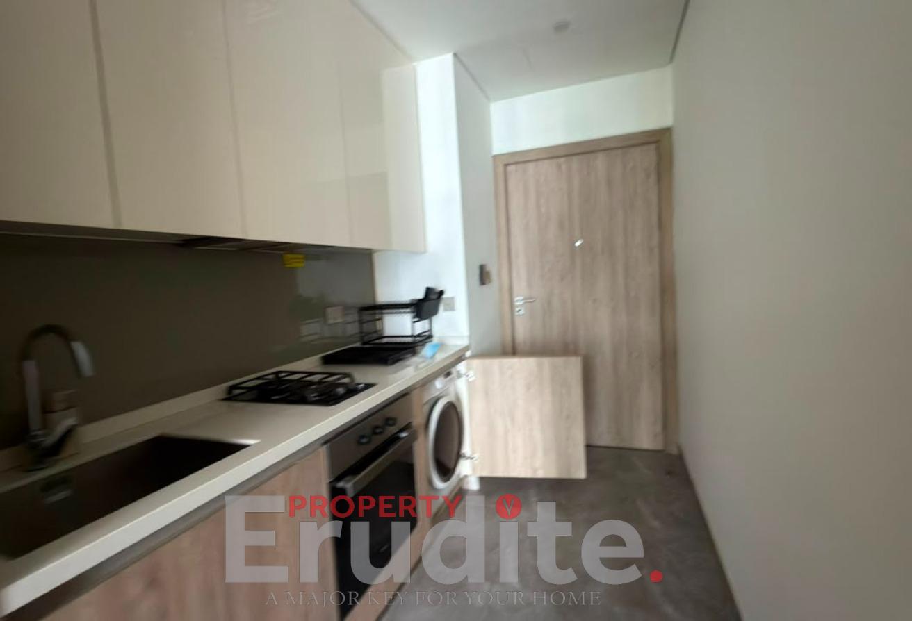 Burj View / Furnished / Prime Area photo 3