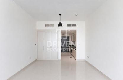 Apartment - Studio - 1 Bathroom for rent in Carson B - Carson - Damac Hills - Dubai