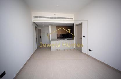 Apartment - 1 Bedroom - 1 Bathroom for rent in Regalia By Deyaar - Business Bay - Dubai