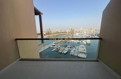 Apartment - Studio - 1 Bathroom for rent in Palm Views East - Palm Views - Palm Jumeirah - Dubai
