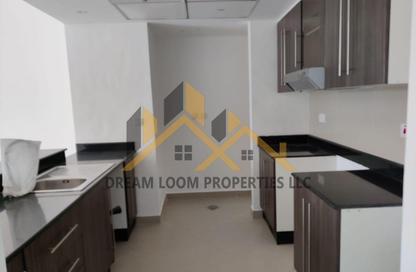 Apartment - 1 Bedroom - 2 Bathrooms for rent in Tower 44 - Al Reef Downtown - Al Reef - Abu Dhabi Apartment - 1 Bedroom - 2 Bathrooms for rent in Tower 44 - Al Reef Downtown - Al Reef - Abu Dhabi