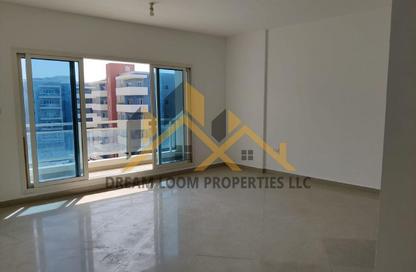 Apartment - 1 Bedroom - 2 Bathrooms for rent in Tower 44 - Al Reef Downtown - Al Reef - Abu Dhabi Apartment - 1 Bedroom - 2 Bathrooms for rent in Tower 44 - Al Reef Downtown - Al Reef - Abu Dhabi