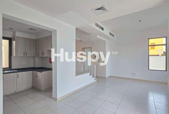 2PIz21LEEro - Property Image 2