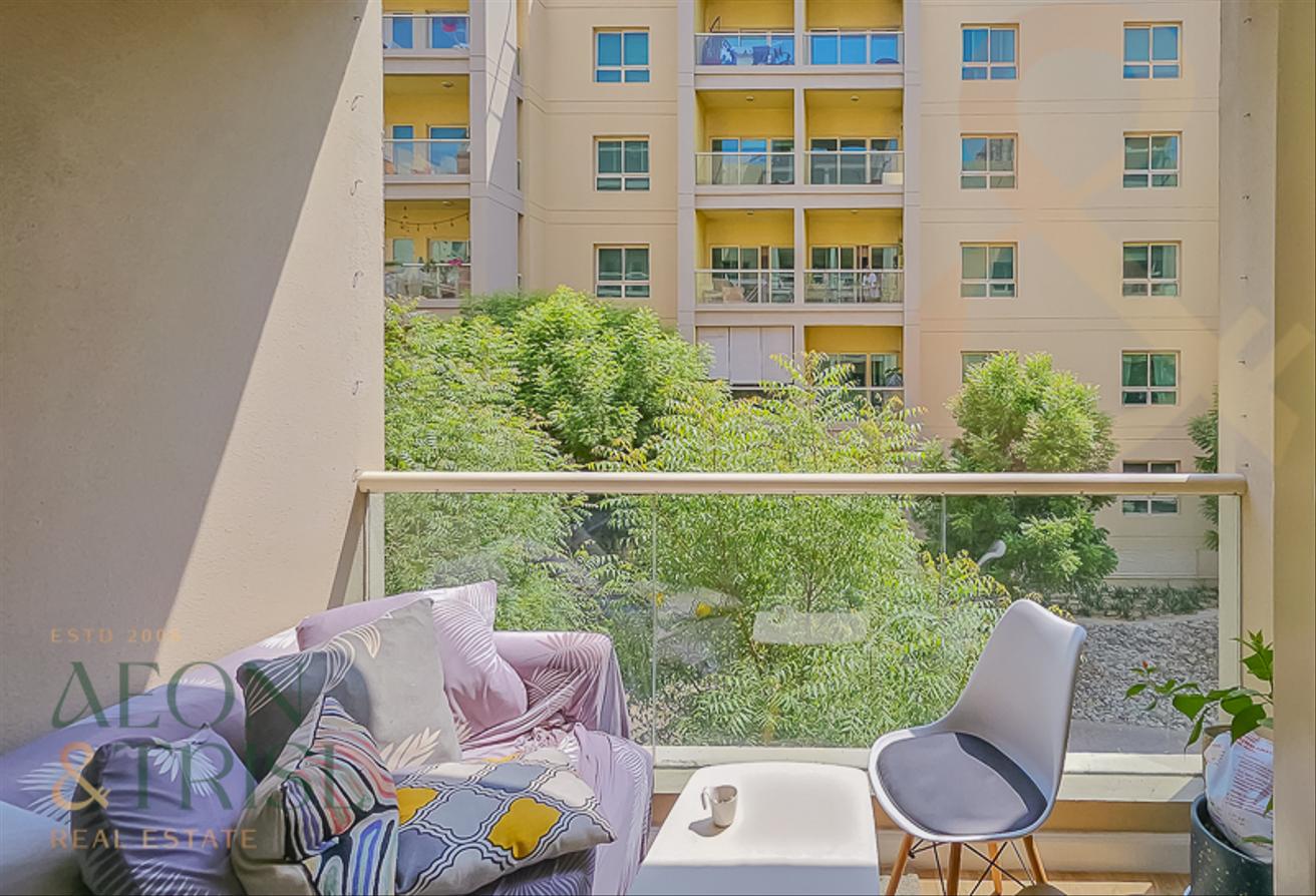Fully Upgraded| Fully Furnished| Ready To Move photo 7