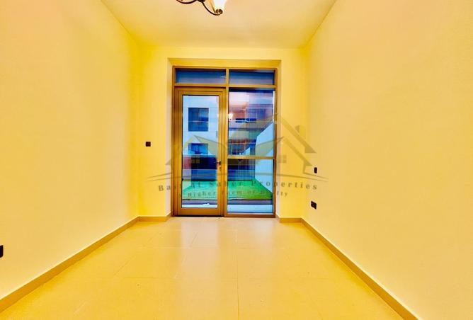 1 BR Apartment in Al Satwa with Shared Pool photo 3