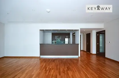 Apartment - 2 Bedrooms - 3 Bathrooms for sale in Burj Daman - DIFC - Dubai