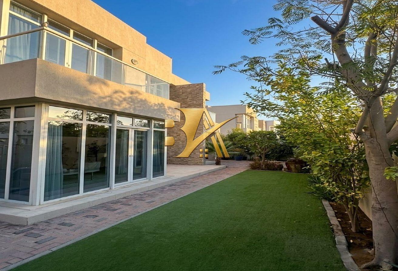 MODERN STYLE | CLOSER TO POOL | 5BEDROOM photo 2