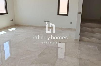 Villa - 4 - 5 for rent in Cordoba - Bloom Living - Zayed City (Khalifa City C) - Khalifa City - Abu Dhabi