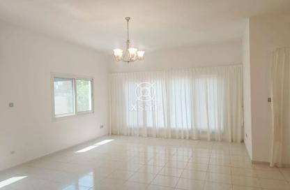 Villa - 4 - 6 for rent in Nakheel Circle Villas - Jumeirah Village Circle - Dubai