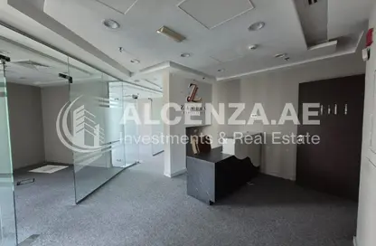 مكتب - استوديو للايجار في برج ريجال - الخليج التجاري - دبي