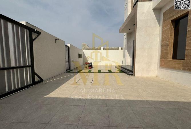 16075166 - Property Image 2