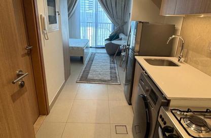 Apartment - Studio - 1 Bathroom for rent in Al Khan Corniche - Al Khan - Sharjah