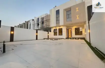 فيلا - 5 غرف نوم - 7 حمامات للبيع في قرية الاميرة - الياسمين - عجمان