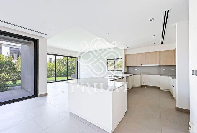 5-bed villa in Sidra Villas II · Corner unit — photo 4