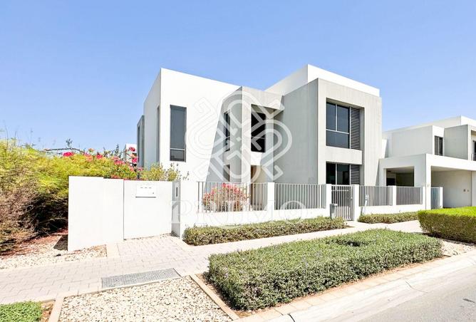 5-bed villa in Sidra Villas II · Corner unit — photo 2