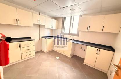 Apartment - 1 Bedroom - 2 Bathrooms for rent in Muwaileh - Sharjah
