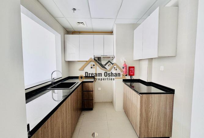 54960417 - Property Image 3