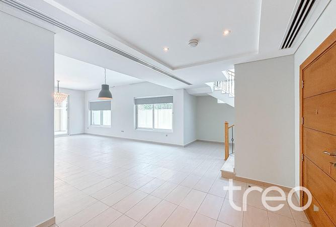 83237392 - صورة العقار 3