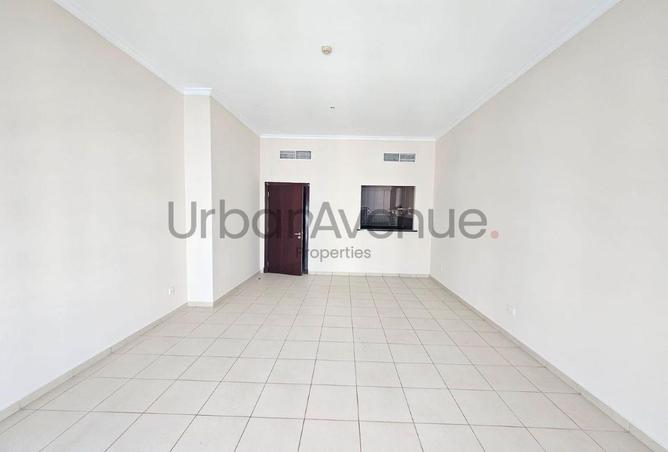 71143885 - Property Main Image