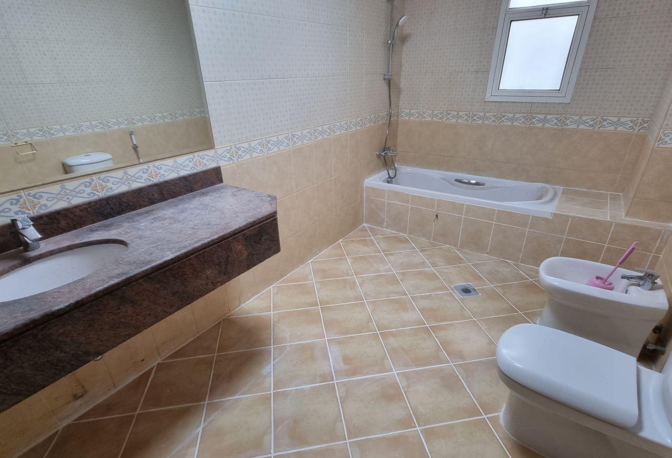 Spacious 5BR | Garden | Swimming Pool photo 10