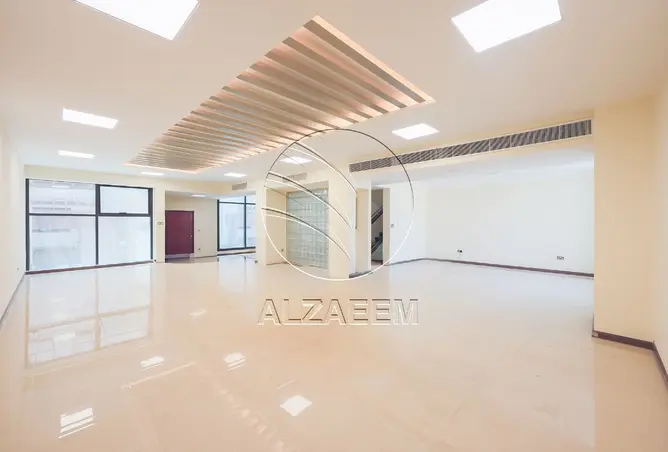 155580357 - Property Image 3