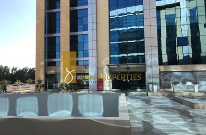 Office Space - Studio - 5 Bathrooms for rent in Diamond Business Center Block B - Diamond Business Center - Arjan - Dubai