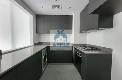 شقة - غرفة نوم - 2 حمامات للايجار في طراز 3 - الجادة - الشارقة