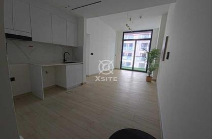 Apartment - 2 Bedrooms - 2 Bathrooms for rent in Binghatti LUNA - District 12 - Jumeirah Village Circle - Dubai
