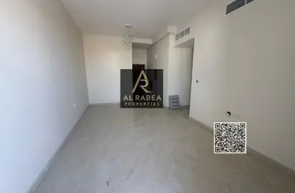 شقة - غرفة نوم - 2 حمامات للايجار في 1 الياسمين - الياسمين - عجمان