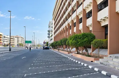 متجر - استوديو للايجار في مبني زعبيل - الكرامة - دبي